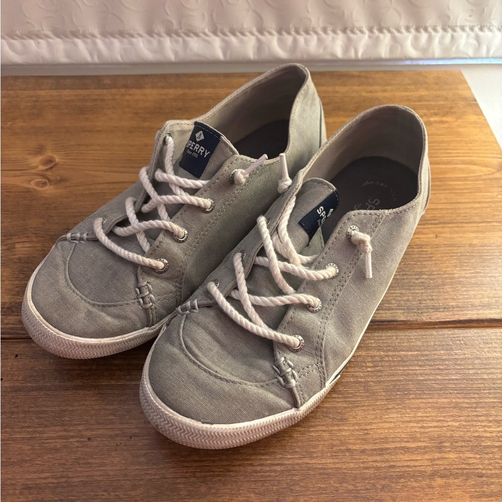 Sperry Women's Top-Sider Lounge Away Sneaker Size 8.5 Gray